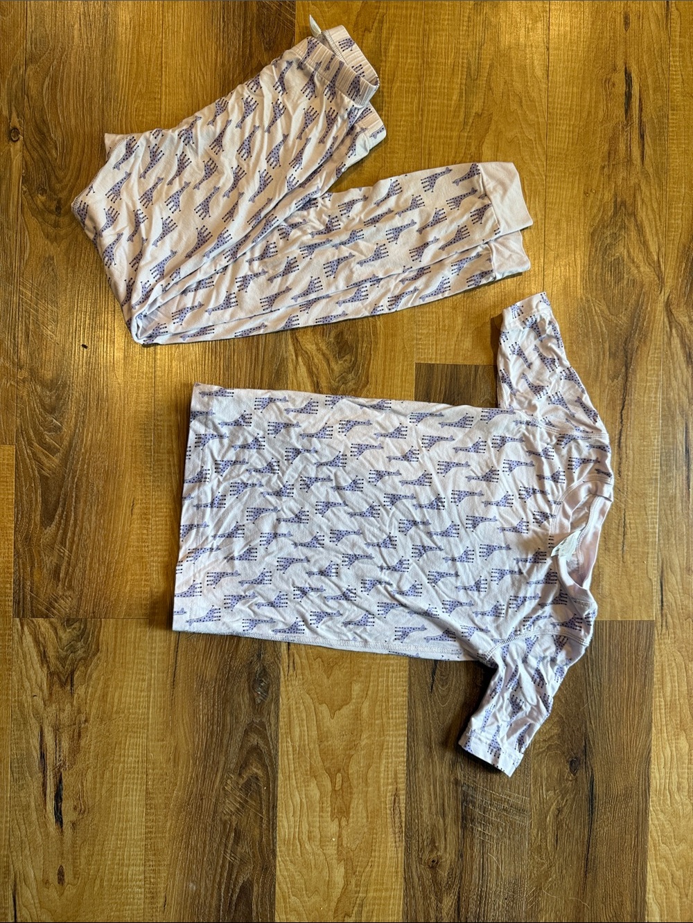 Hanna Anderson Girls Two-Piece Pajama Set in Light Pink with Navy Print